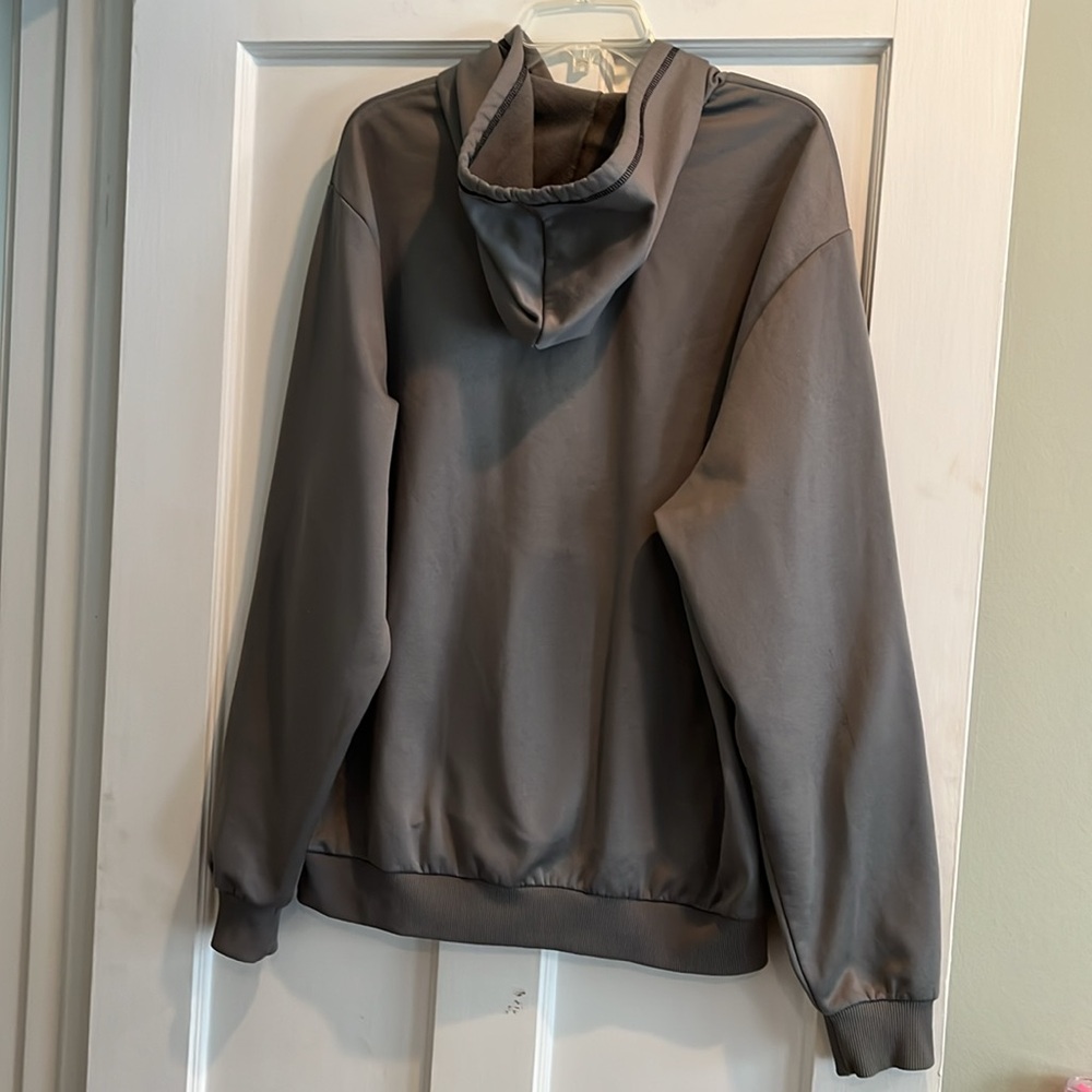 Gray PUMA Hoodie - Picture 3 of 4